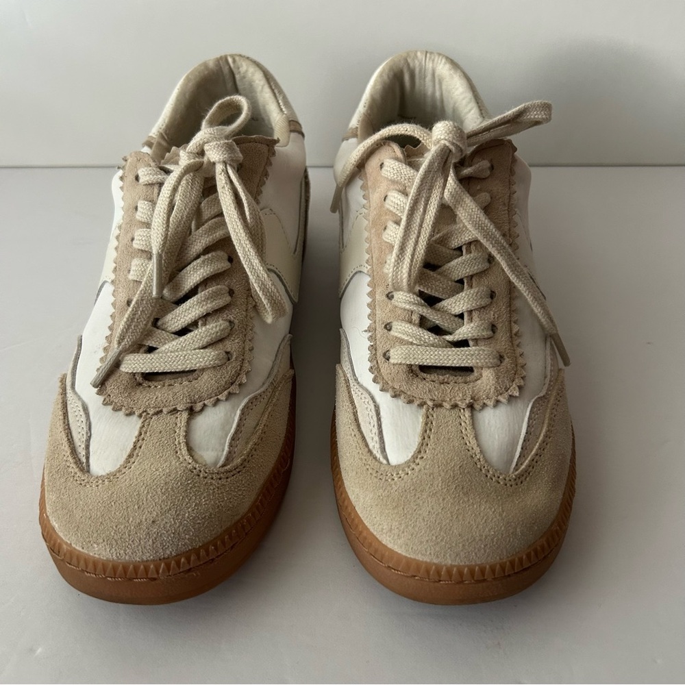 Dolce Vita Notice Sneaker Shoes Ivory Cream Snakeskin Metallic Gold 6.5 - Picture 4 of 11
